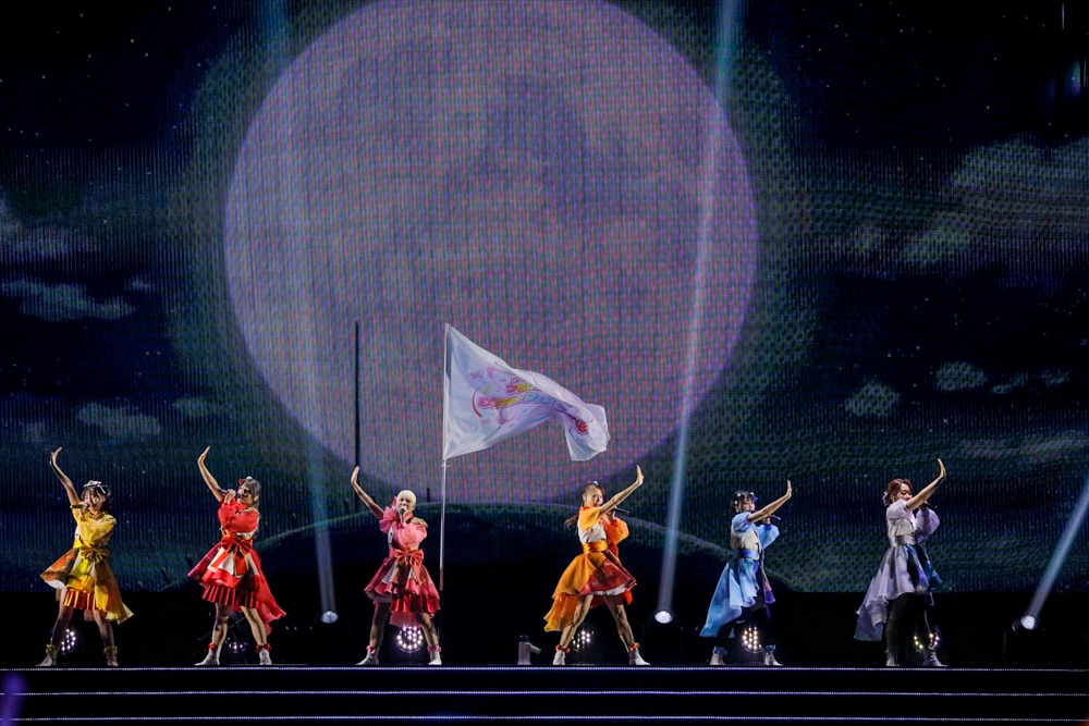 「ゾンビランドサガLIVE～フランシュシュ ゆめぎんがフェスティバル～」の様子。