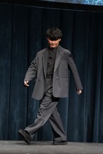 イベントに登壇する山口一郎。