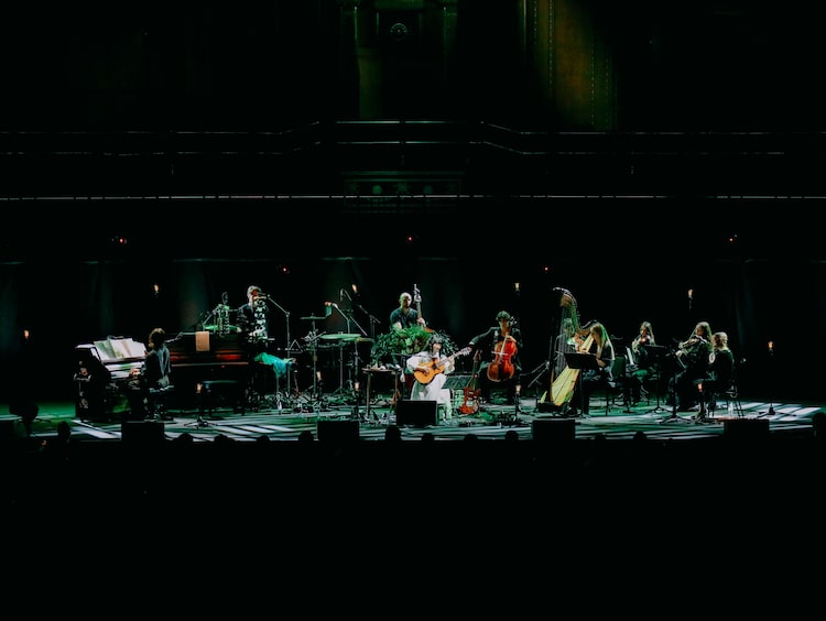 青葉市子 Royal Albert Hall公演の様子。（Photo by Ellie Slorick）