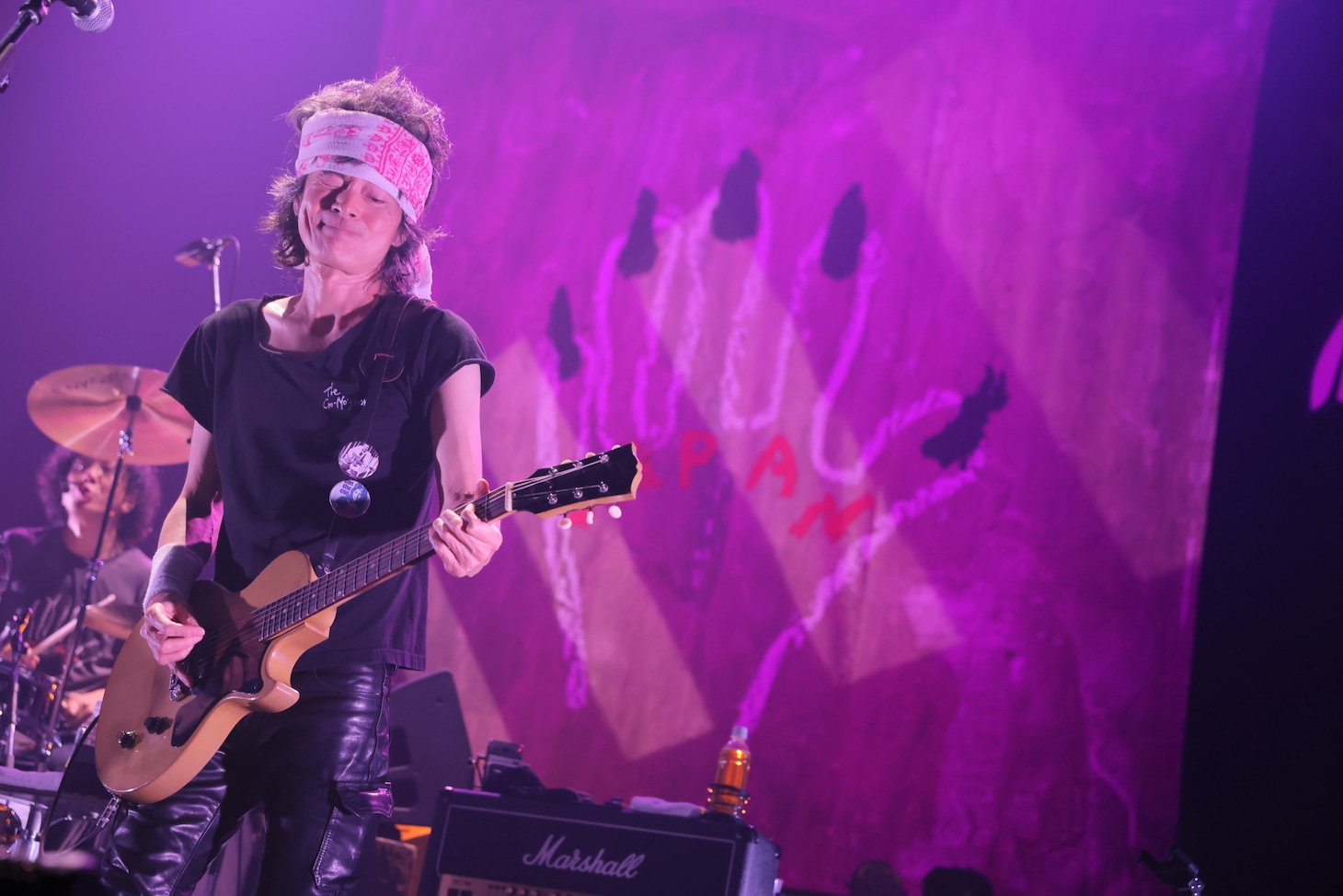 真島昌利（G）（撮影：柴田恵理）