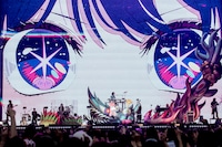 YOASOBI（Photo by Masahiro Yamada）