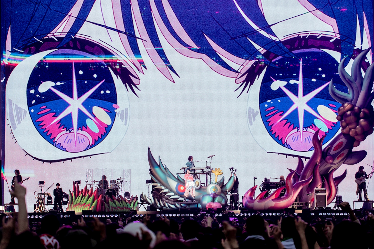 YOASOBI（Photo by Masahiro Yamada）