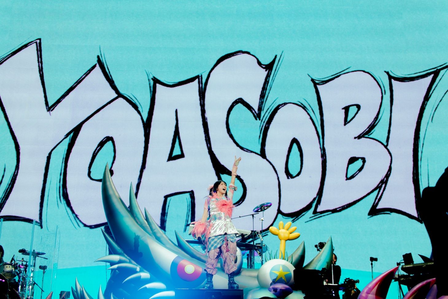 YOASOBI（Photo by Masahiro Yamada）