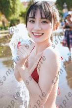 乃木坂46川﨑桜、公園の噴水で水遊び　写真集「エチュード」特典ポストカードの全絵柄公開