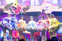 「SWEET STEADY 2nd ANNIVERSARY LIVE『SWEET STEP』」幕張メッセ公演の様子。