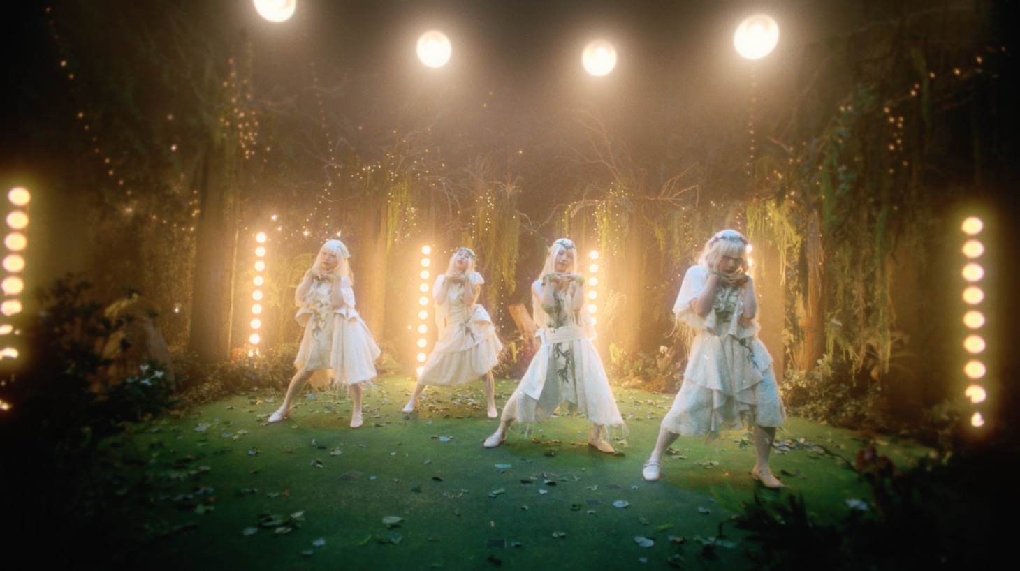 ファントムシータ「もーいーかい？」ミュージックビデオより。