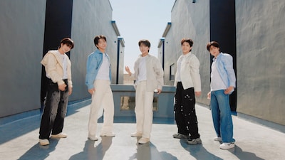 VIBYが出演する「AIZU」Web CMより。