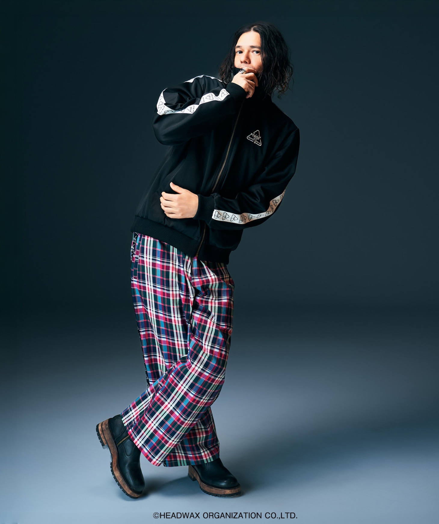 glamb × hideコラボアパレルルックより。©HEADWAX ORGANIZATION CO.,LTD./ by courtesy of HIDEO CANNO (CAPS)