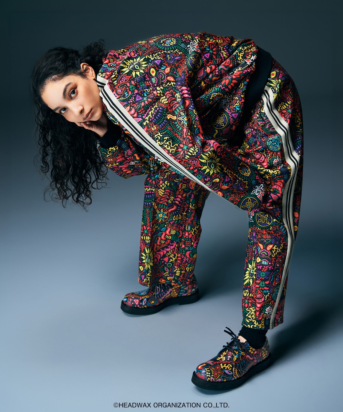 glamb × hideコラボアパレルルックより。©HEADWAX ORGANIZATION CO.,LTD./ by courtesy of HIDEO CANNO (CAPS)