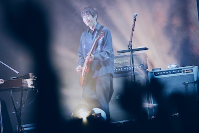 喜多建介（G, Vo）（撮影：山川哲矢）