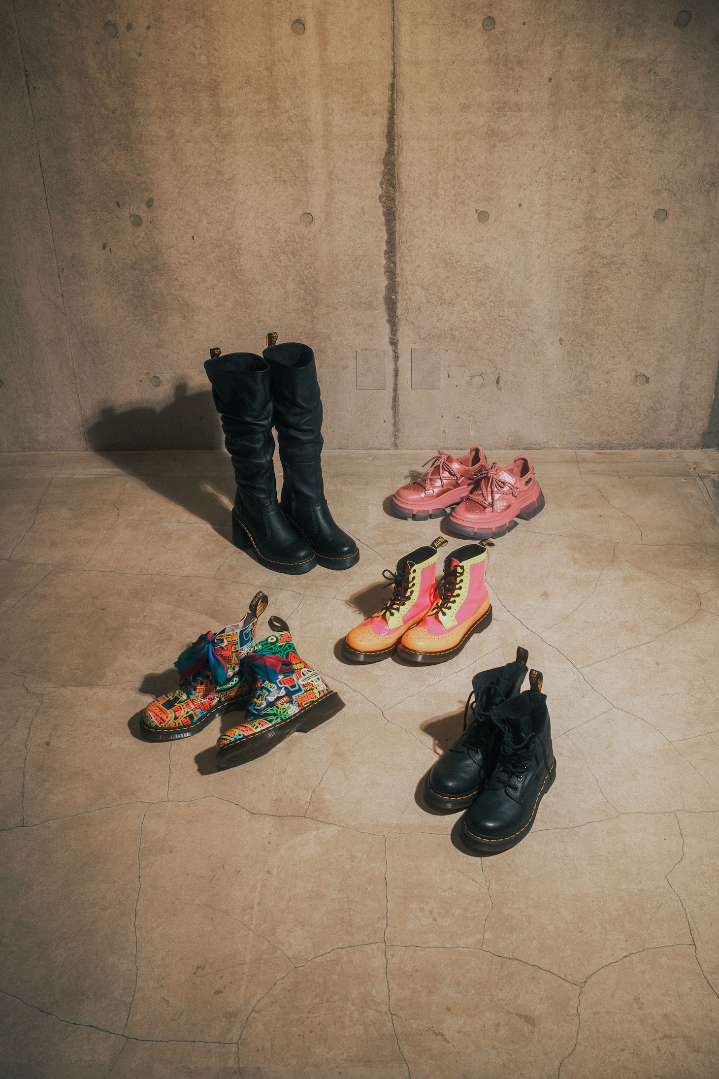 Dr. Martensのブーツ。