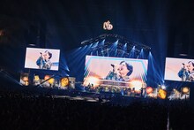 「Novelbright - ワインディングロード [Official Live Video]」より。