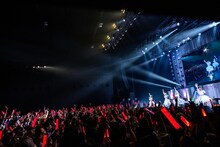 「東京女子流 LAST LIVE ～*キセキの物語*～」の様子。