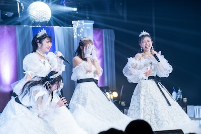 最後の最後にわちゃわちゃする東京女子流。