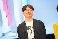 モナキ・プロデューサーの酒井一圭（純烈）。