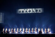 乃木坂46 ©乃木坂46LLC