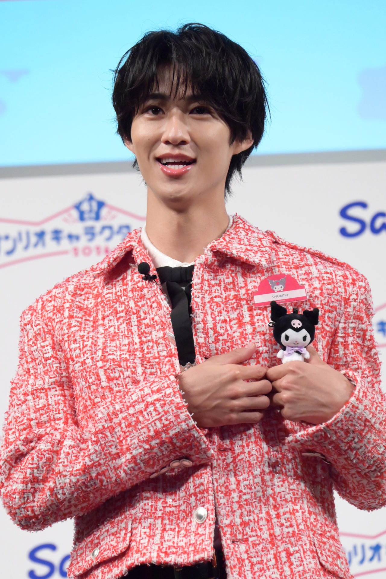 推しキャラのクロミを紹介する曽野舜太（M!LK）。