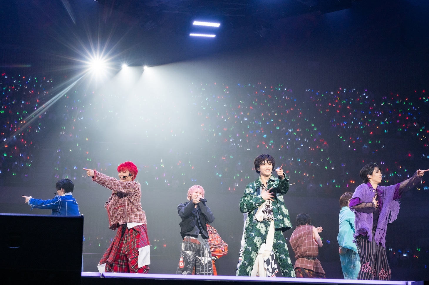 超特急「Yell」のパフォーマンスの様子。