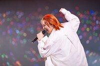 「Chai Maxx」のタカシ（超特急）。