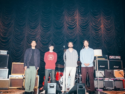 グソクムズ（撮影：小財美香子）