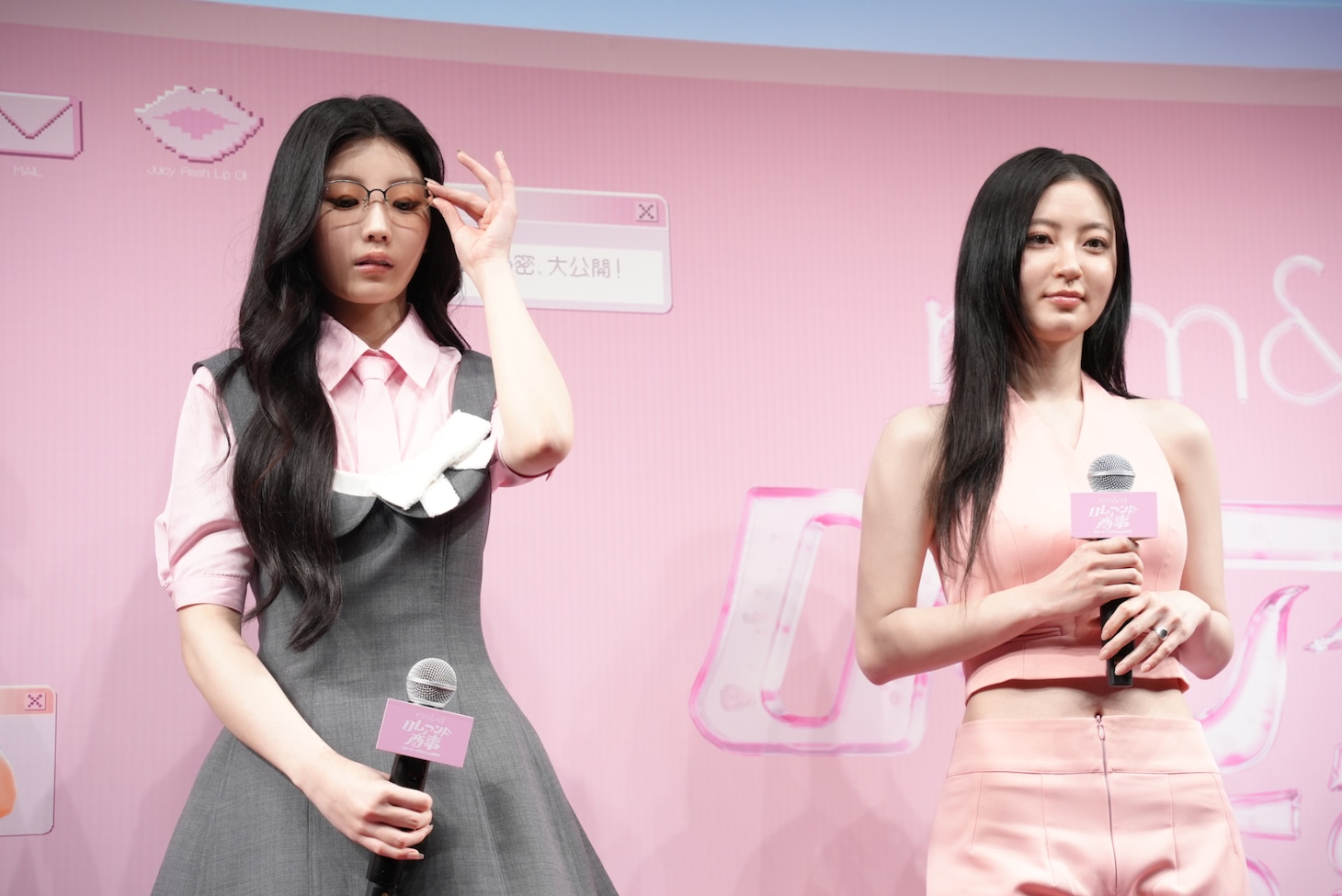 左からアイドル課のWONHEE課長、女優課のソン・ジヨン課長。