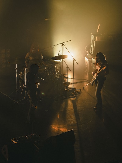 羊文学（Photo by Naoki Usuda）