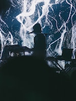 櫻木大悟（G, Vo, Syn / D.A.N.）