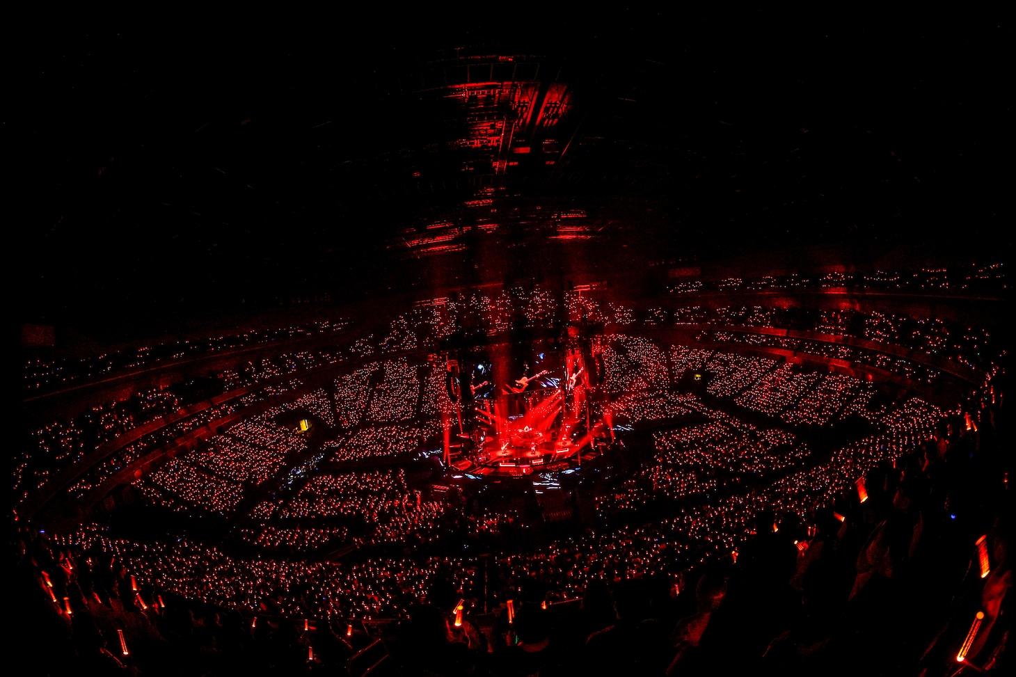 「ARENA TOUR 2024 UNDERGROUND」の様子。