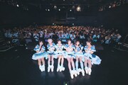 Tohkei。左から白瀬はる、八神ミク、夏希茉恋、日下部美愛、松田えな、花沢りみ。