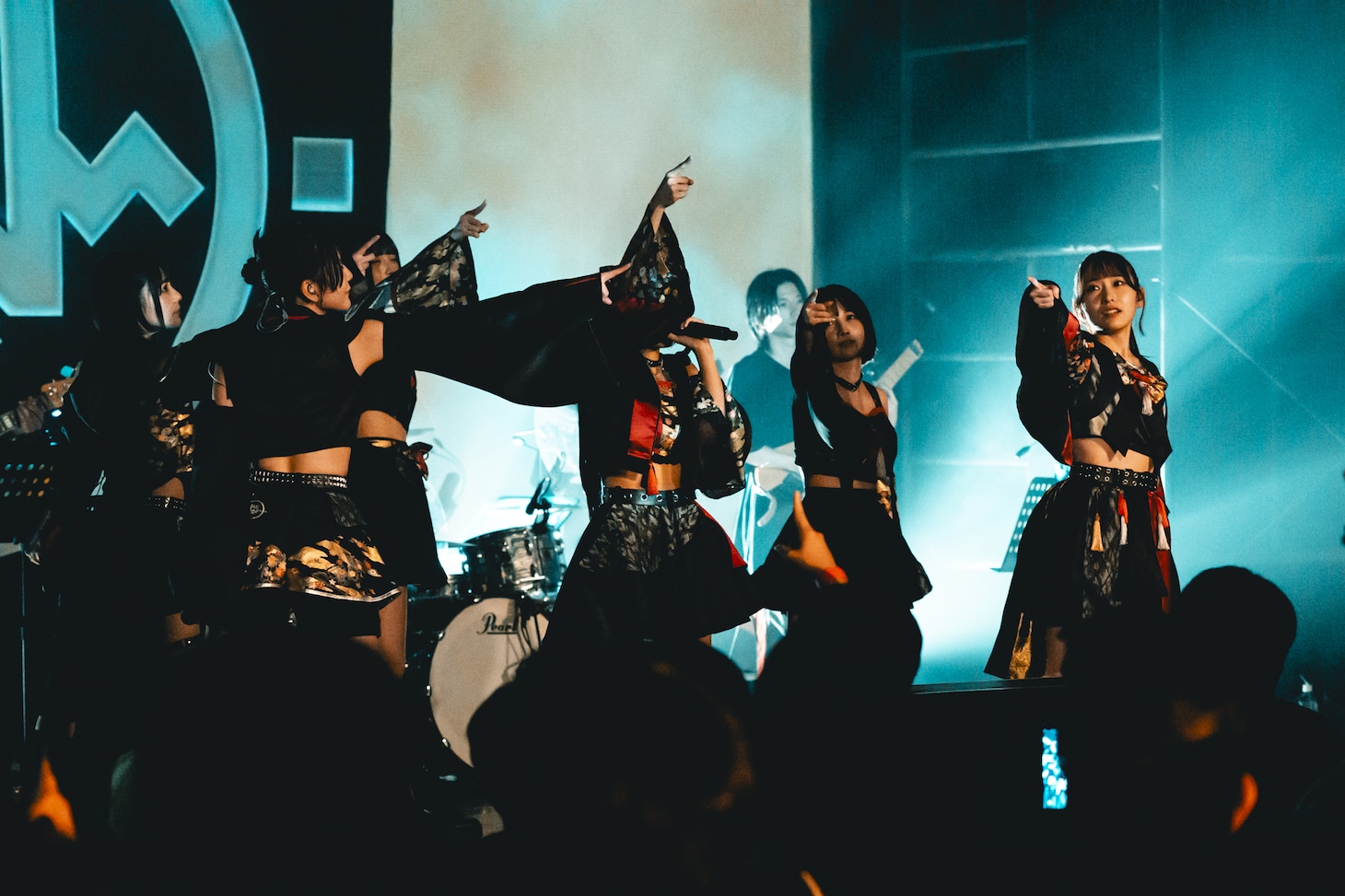 「INUWASI BAND SET RELEASE PARTY〝 狗春一閃 〟」の様子。（撮影：小林弘輔）