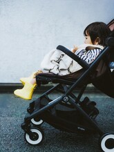 JJJがSTUTSに送った乳母車。