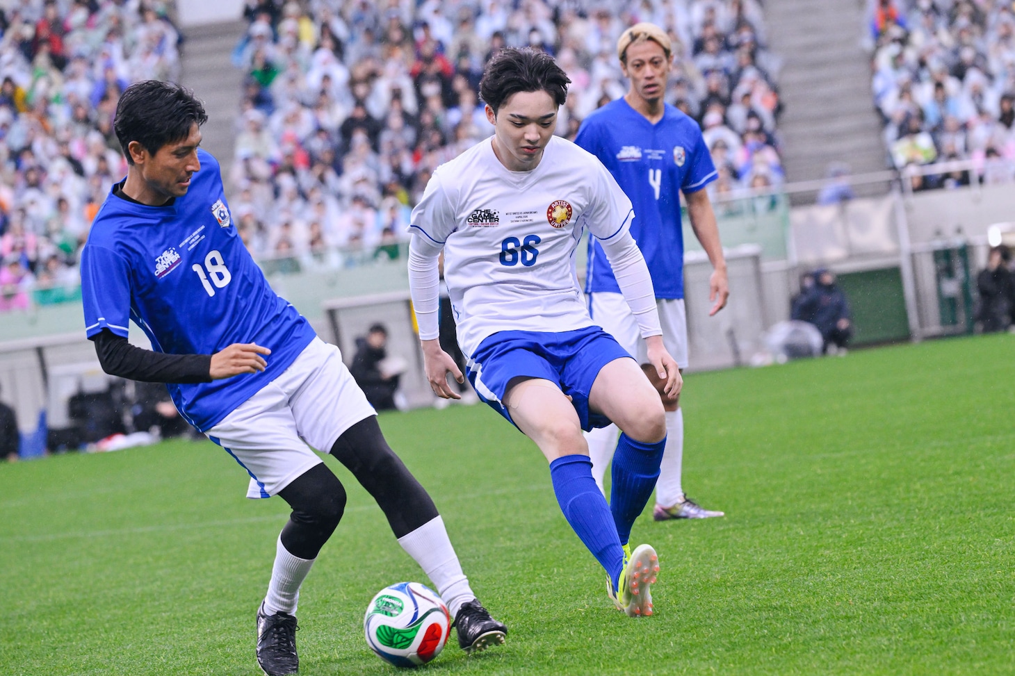 アーティスト選抜が日本代表レジェンズと夢のサッカー大会！埼スタでの大熱戦に本田圭佑「正直ナメてました」