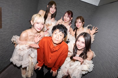 CiONと奇妙礼太郎。（Photo by MAYUMI）