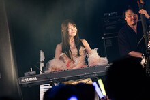 杏実（Pf / CiON）（Photo by MAYUMI）
