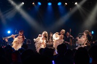 「CiON's Love Call 2026 supported byライブナタリー」よりCiONのステージの様子。（Photo by MAYUMI）