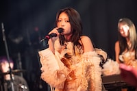 愛佳（Vo / CiON）（Photo by MAYUMI）