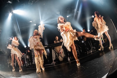 「CiON's Love Call 2026 supported byライブナタリー」よりCiONのステージの様子。（Photo by MAYUMI）