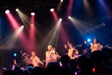 「CiON's Love Call 2026 supported byライブナタリー」よりCiONのステージの様子。（Photo by MAYUMI）