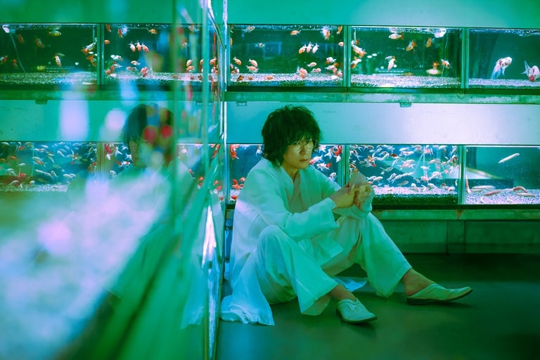 Waive解散を経た杉本善徳、ひさびさの単独公演でライブ＆トーク