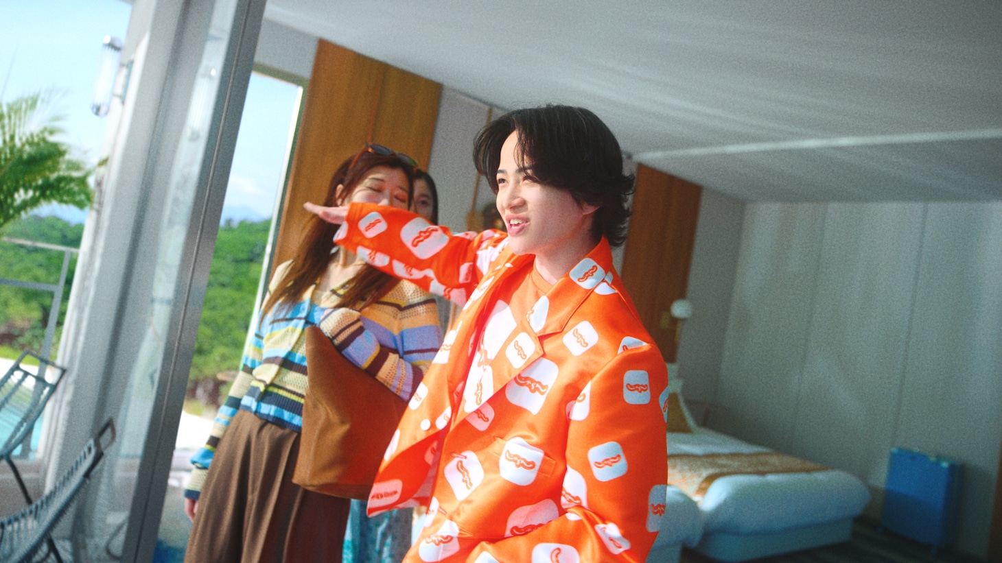 菊池風磨が出演する「じゃらんnet」新CMより。