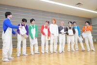 シーズン11の抱負を発表する超特急メンバー。