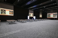 東京建物 ぴあ カンファレンス 大ホール「TO YAESU HALL」