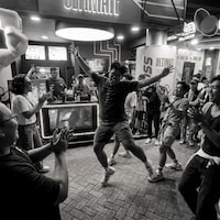 DONGROSSO「DANCING OTAKU」ジャケット