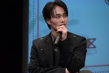 神妙な面持ちで「ごはん担当」について語る森次政裕（超特急）。