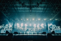 「STARLIGHT」のパフォーマンスの様子。（Photo by Jun Yokoyama）