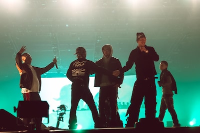 Lunv Loyal、YTG、Deechがそろい、Yvngboi Pのステージで披露された「Big Step」。（Photo by Taio Konishi）