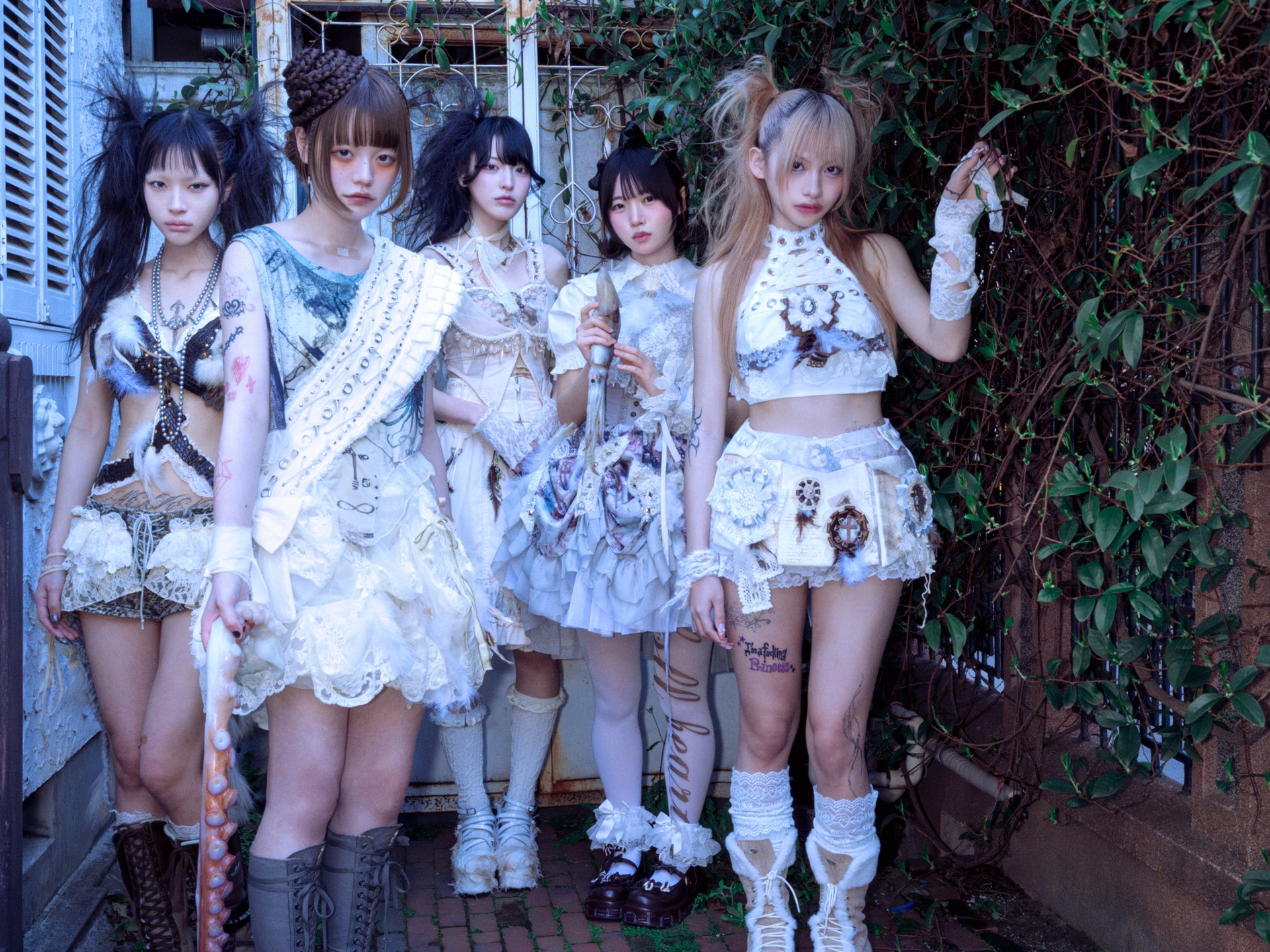 diig、初アルバムに続きシングル「制服器官」も本日急遽リリース