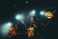 挫・人間「挫人間単独公演地獄式新入生歓迎会弍零弍六」の様子。（撮影：エドソウタ）