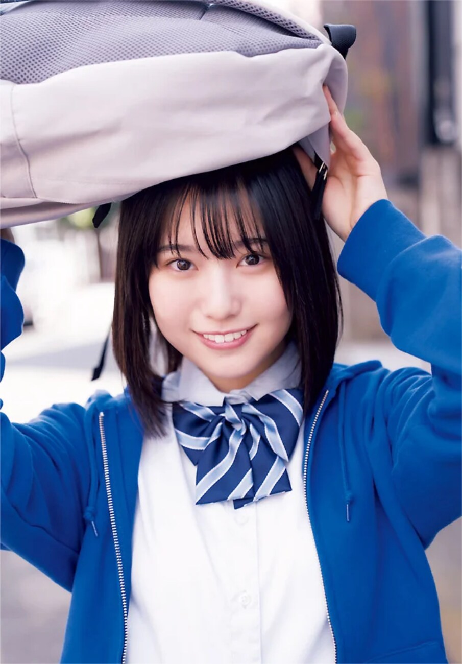 週刊少年チャンピオン」20号より増田三莉音（乃木坂46）。 [画像