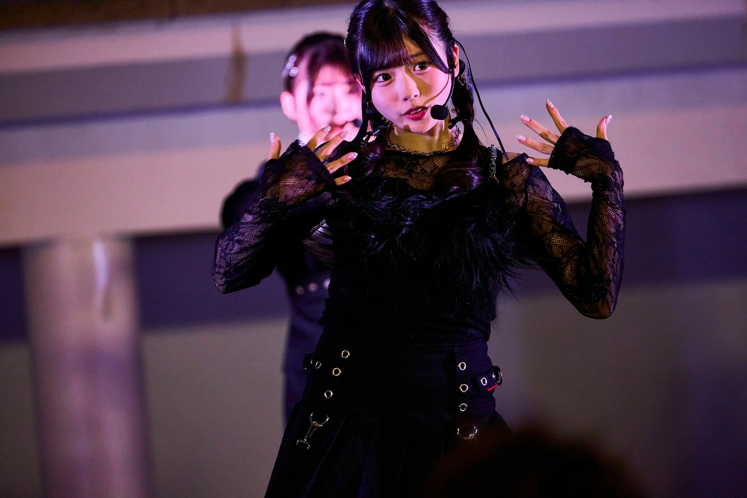 MOMO ©OVERSE/KING RECORDS